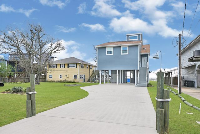 1547 John Street, Dickinson, TX 77539