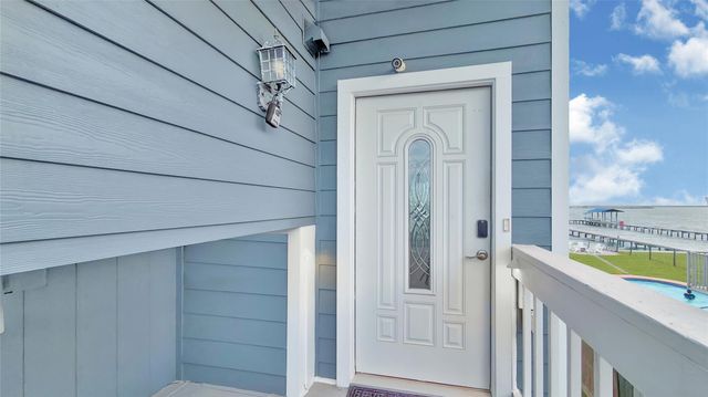 1547 John Street, Dickinson, TX 77539