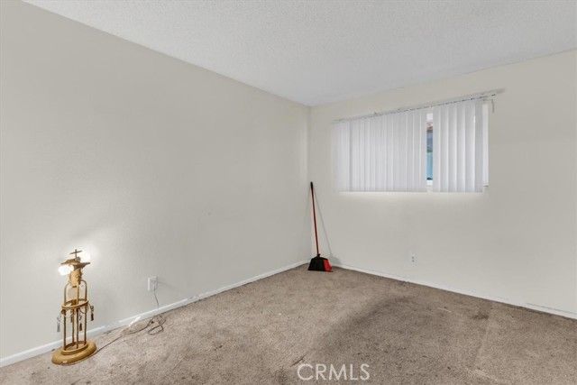 13806 Red Hill, Victorville, CA 92395