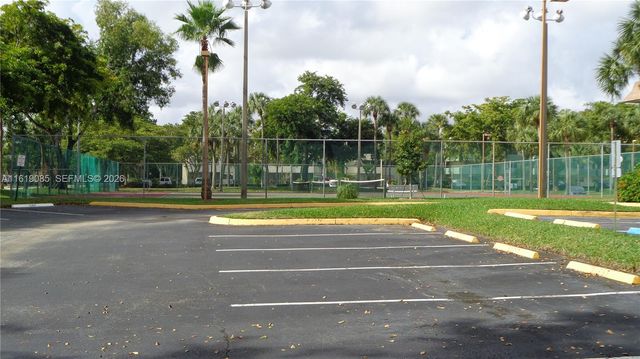 6085 N Sabal Palm Boulevard 204, Tamarac, FL 33319