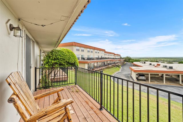 3216 Poe CV 4F, Lago Vista, TX 78645