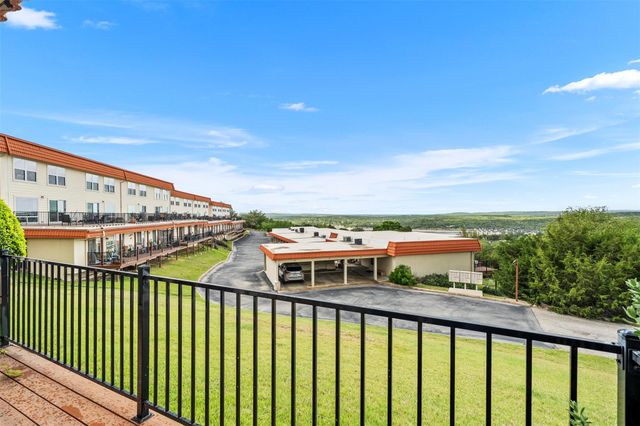 3216 Poe CV 4F, Lago Vista, TX 78645