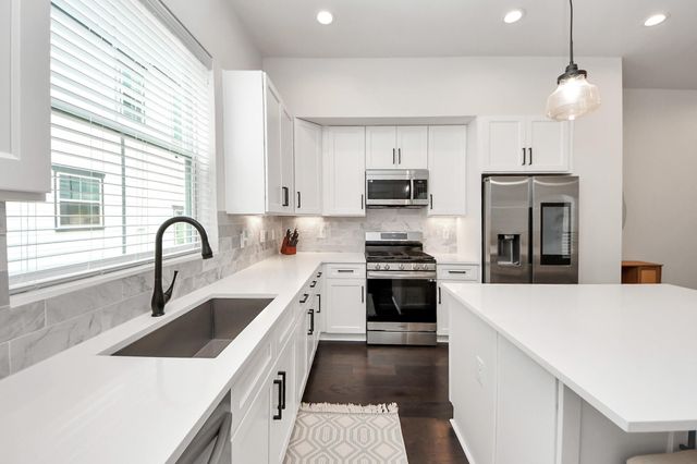 5502 Wheatley Street B, Houston, TX 77091