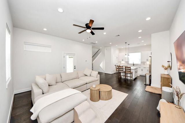 5502 Wheatley Street B, Houston, TX 77091