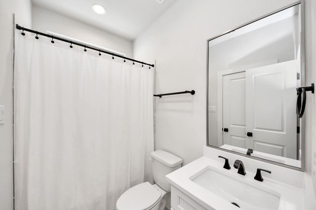 5502 Wheatley Street B, Houston, TX 77091