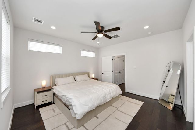 5502 Wheatley Street B, Houston, TX 77091