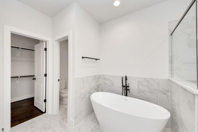 5502 Wheatley Street B, Houston, TX 77091