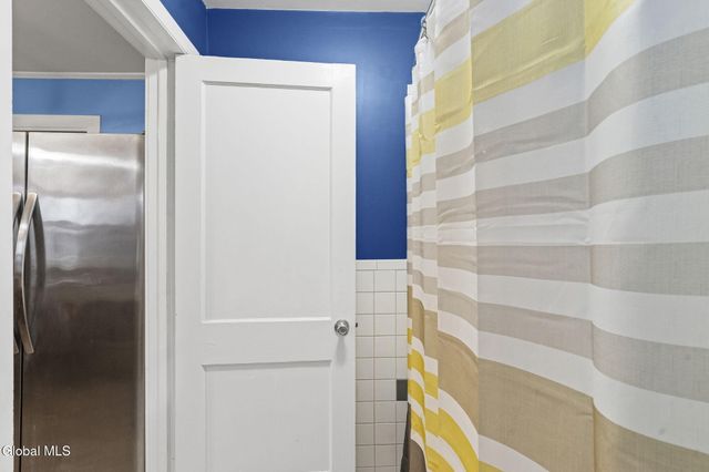 1468 Helderberg Avenue, Rotterdam, NY 12306