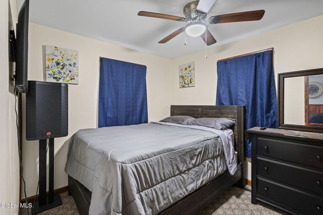 1468 Helderberg Avenue, Rotterdam, NY 12306