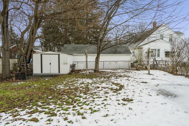 1468 Helderberg Avenue, Rotterdam, NY 12306