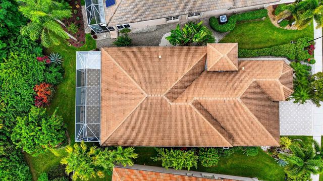 6942 Fairway Lakes Drive, Boynton Beach, FL 33472