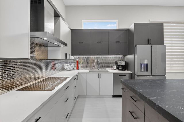 6942 Fairway Lakes Drive, Boynton Beach, FL 33472