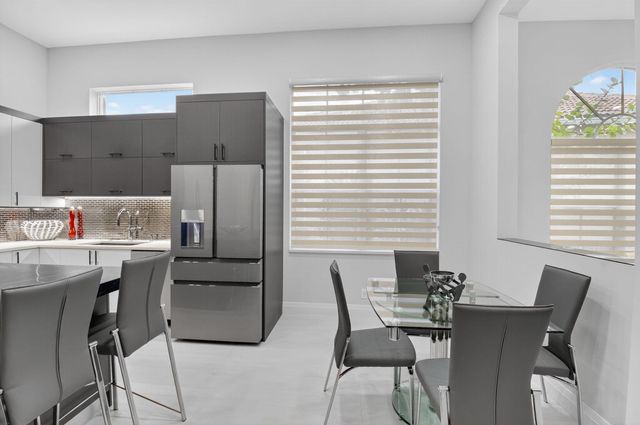 6942 Fairway Lakes Drive, Boynton Beach, FL 33472