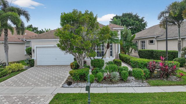 6942 Fairway Lakes Drive, Boynton Beach, FL 33472