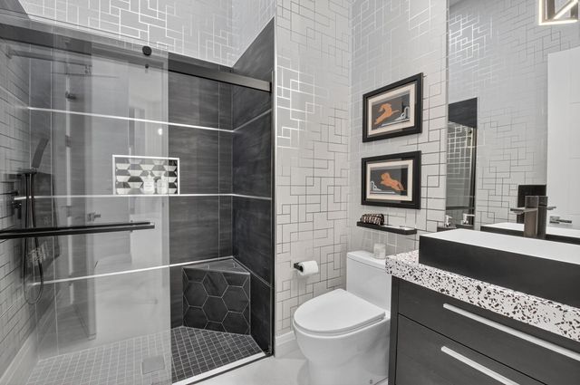 6942 Fairway Lakes Drive, Boynton Beach, FL 33472