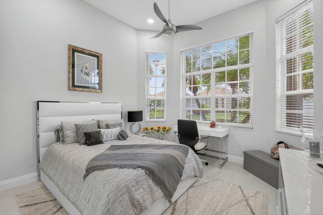 6942 Fairway Lakes Drive, Boynton Beach, FL 33472