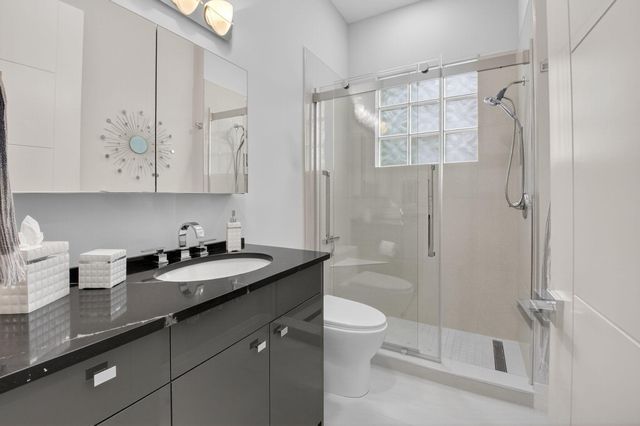 6942 Fairway Lakes Drive, Boynton Beach, FL 33472