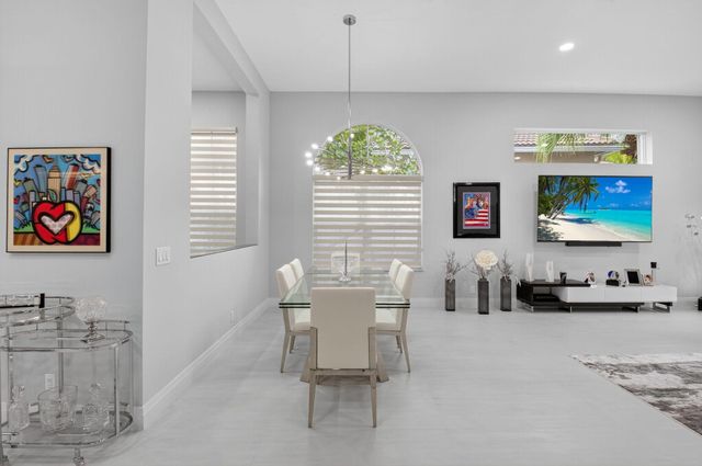 6942 Fairway Lakes Drive, Boynton Beach, FL 33472