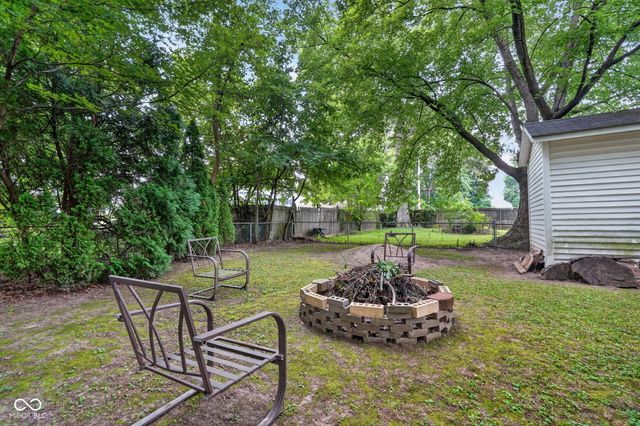 2607 E 8th Street, Anderson, IN 46012
