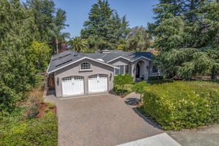 32 N El Monte Avenue, Los Altos, CA 94022