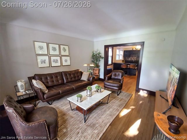 837 Beaconsfield 1s, Grosse Pointe Park, MI 48230
