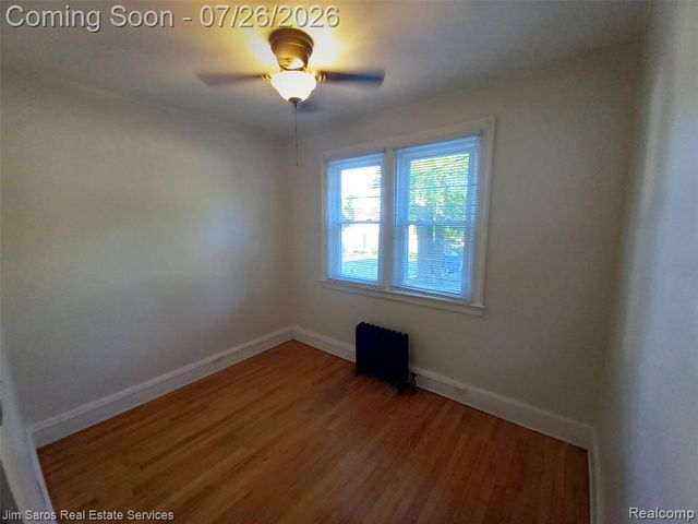 837 Beaconsfield 1s, Grosse Pointe Park, MI 48230