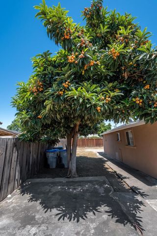 1382 Locust Street, San Jose, CA 95110