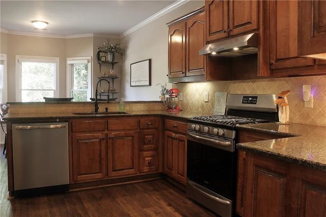 1238 Fairwinds Drive, Loganville, GA 30052