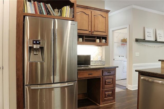 1238 Fairwinds Drive, Loganville, GA 30052