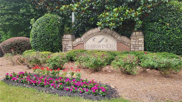 1238 Fairwinds Drive, Loganville, GA 30052