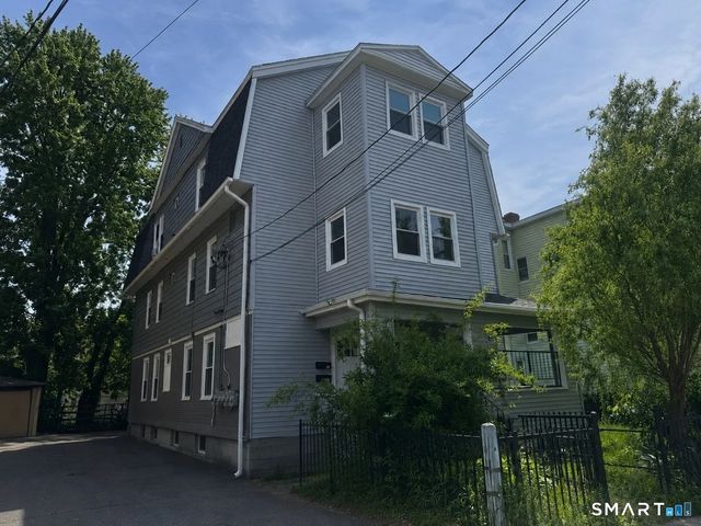 142-144 Adams Street 3, Hartford, CT 06112