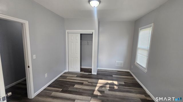 142-144 Adams Street 3, Hartford, CT 06112