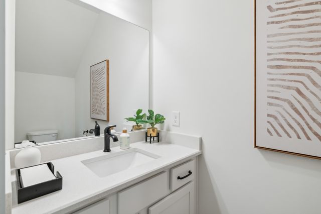 130 Valentine Aly, Nashville, TN 37218