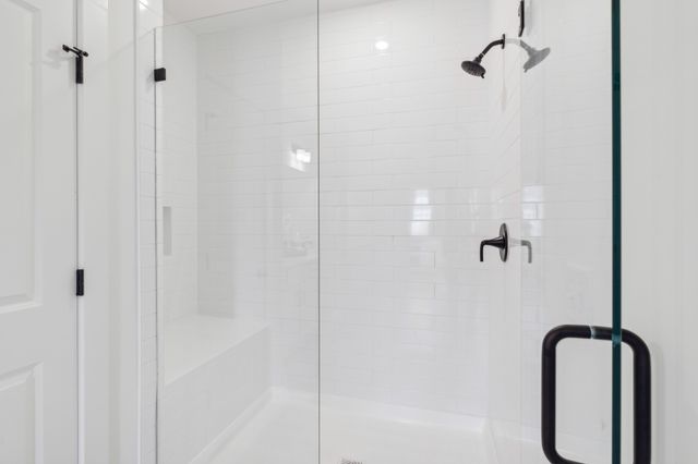 130 Valentine Aly, Nashville, TN 37218