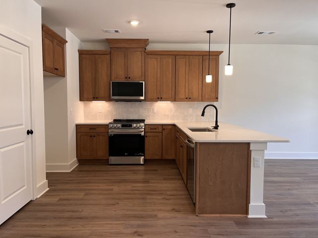 130 Valentine Aly, Nashville, TN 37218