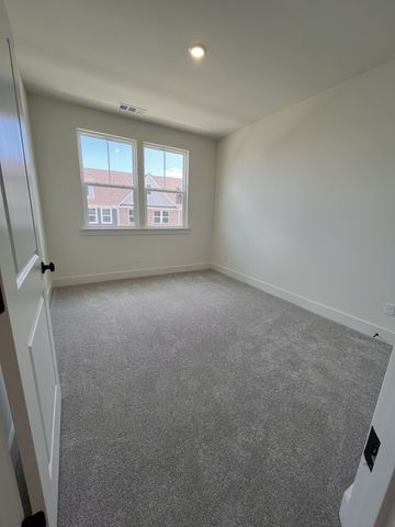 130 Valentine Aly, Nashville, TN 37218