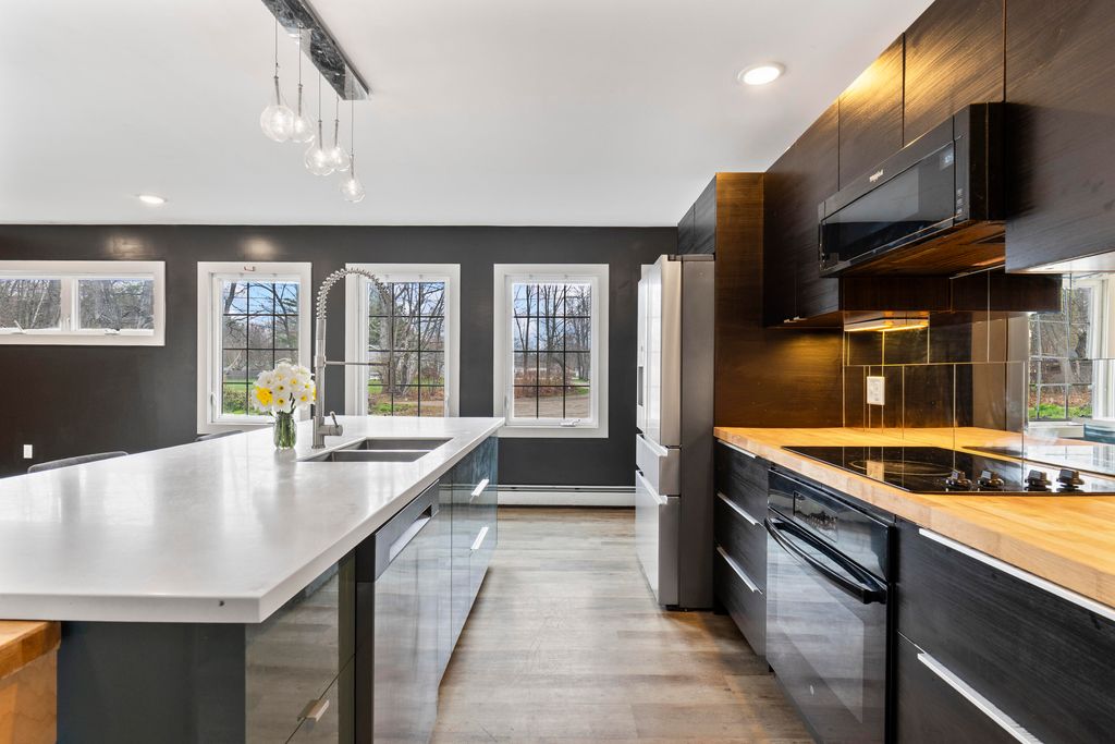 15 Dolloff Drive, Brunswick, ME 04011 — photo 2