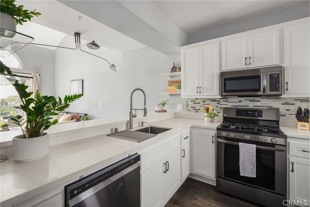 555 Maine Avenue 425, Long Beach, CA 90802