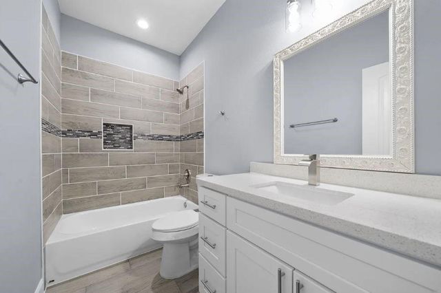 5222 Bataan Road, Houston, TX 77033