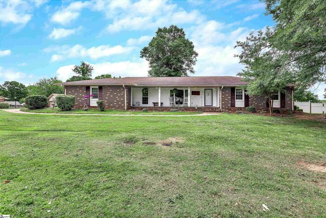 107 Pine Bark Road, Anderson, SC 29625