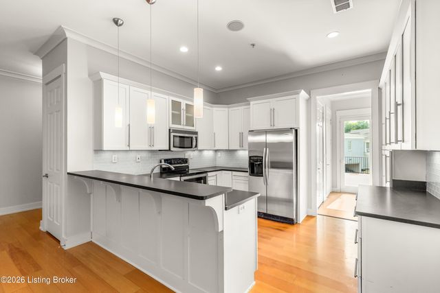 9410 Norton Commons Blvd, Prospect, KY 40059