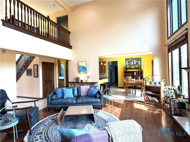 7939 N Woodbridge Road, Monclova, OH 43542