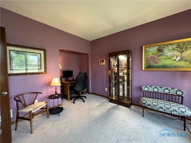 7939 N Woodbridge Road, Monclova, OH 43542