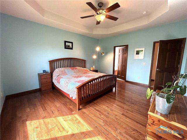 7939 N Woodbridge Road, Monclova, OH 43542