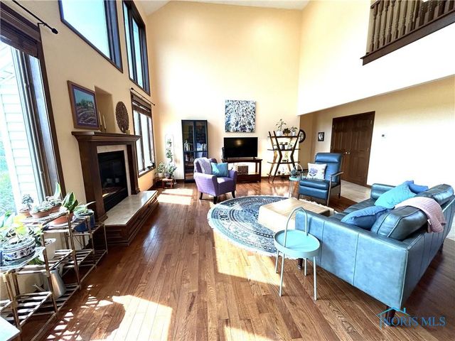 7939 N Woodbridge Road, Monclova, OH 43542