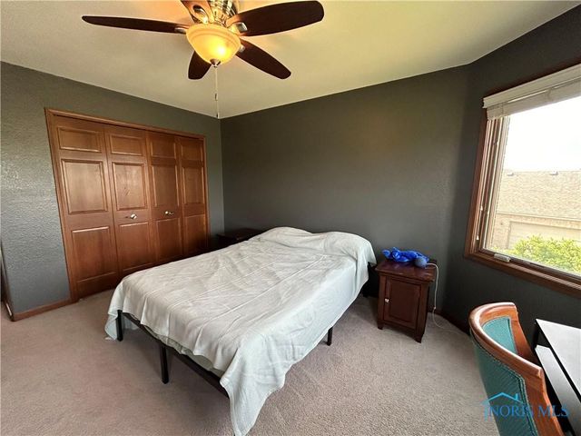 7939 N Woodbridge Road, Monclova, OH 43542