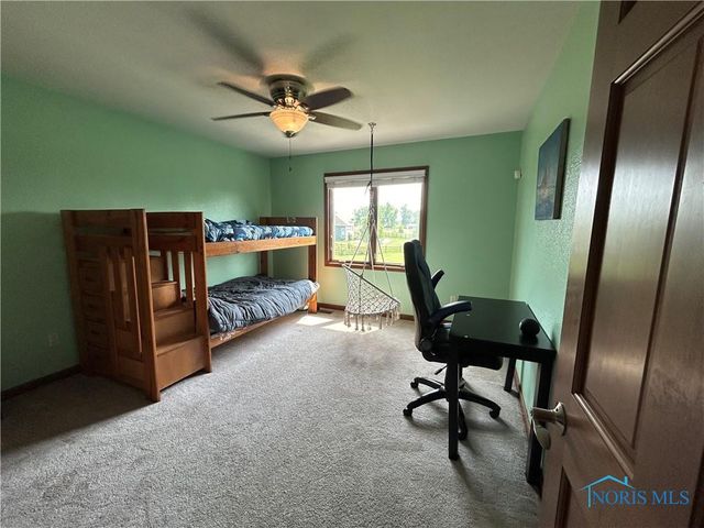 7939 N Woodbridge Road, Monclova, OH 43542