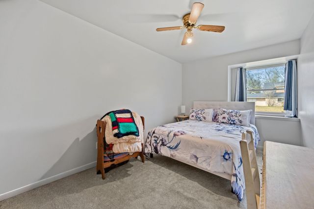 400 Dora Street, Cleveland, TX 77328