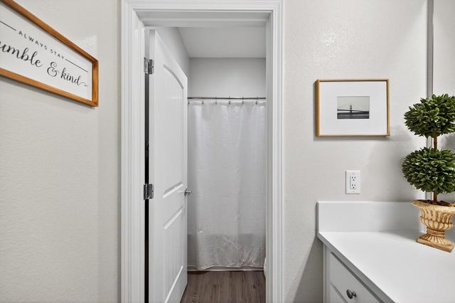 1397 Rio Grande Dr, Plumas Lake, CA 95961