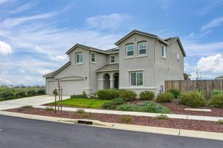 1397 Rio Grande Dr, Plumas Lake, CA 95961